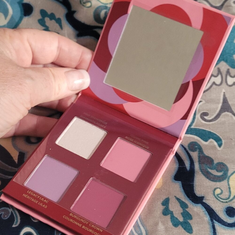 Brand NEW! Mary Kay Limited Edition 60th Anniversary Eye Shadow Palette